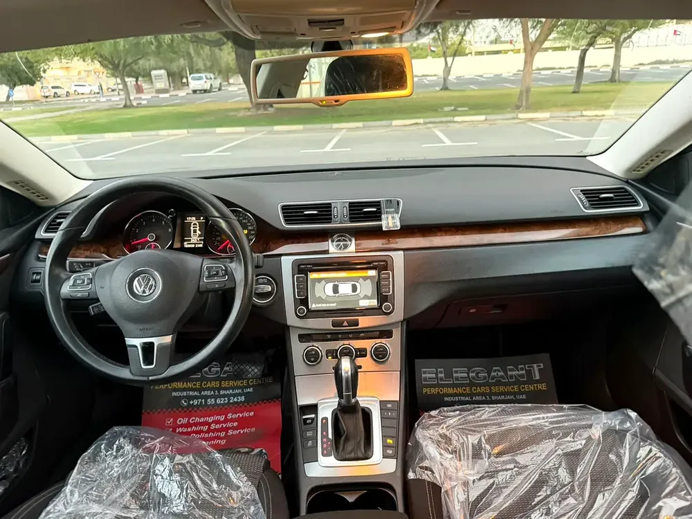 2015 Volkswagen CC Sport | GCC Specs | Well Maintained - Image 11