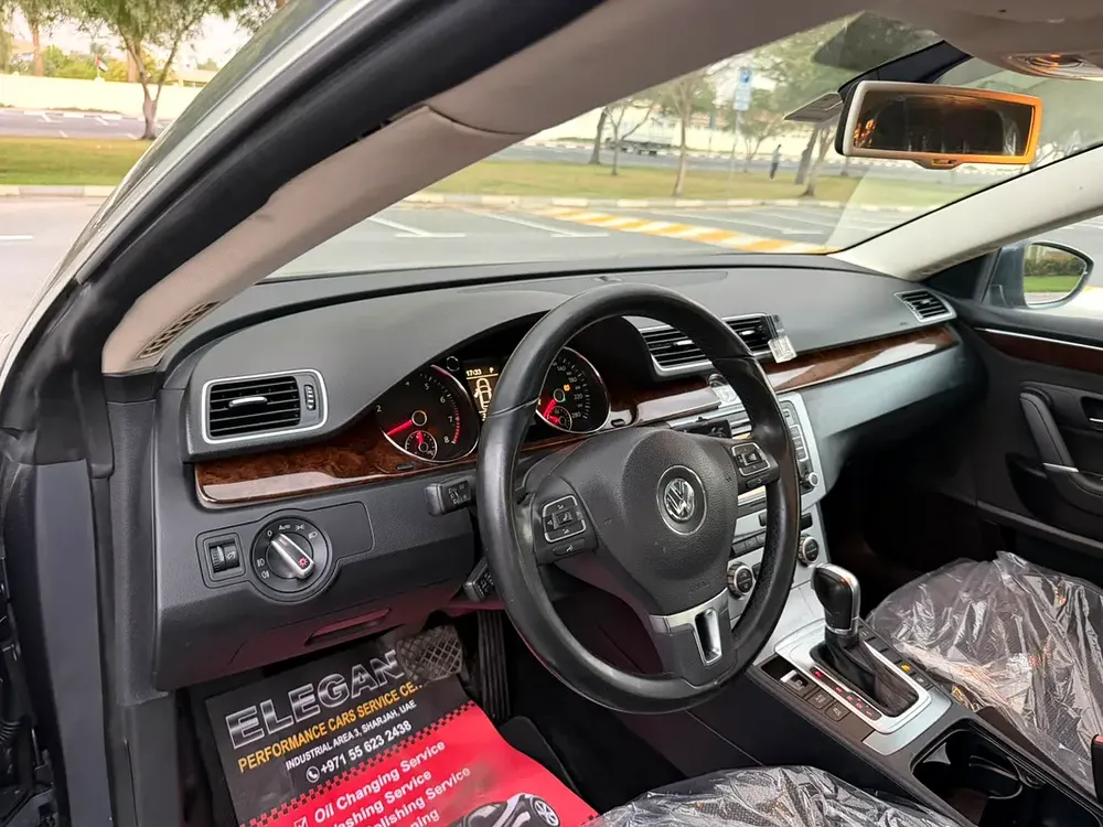 2015 Volkswagen CC Sport | GCC Specs | Well Maintained - Image 16