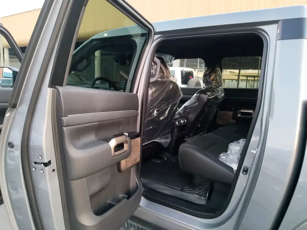 2025 Nissan Frontier Pro 2.0T Gasoline
360° panoramic camera + 1 differential lock - Image 10