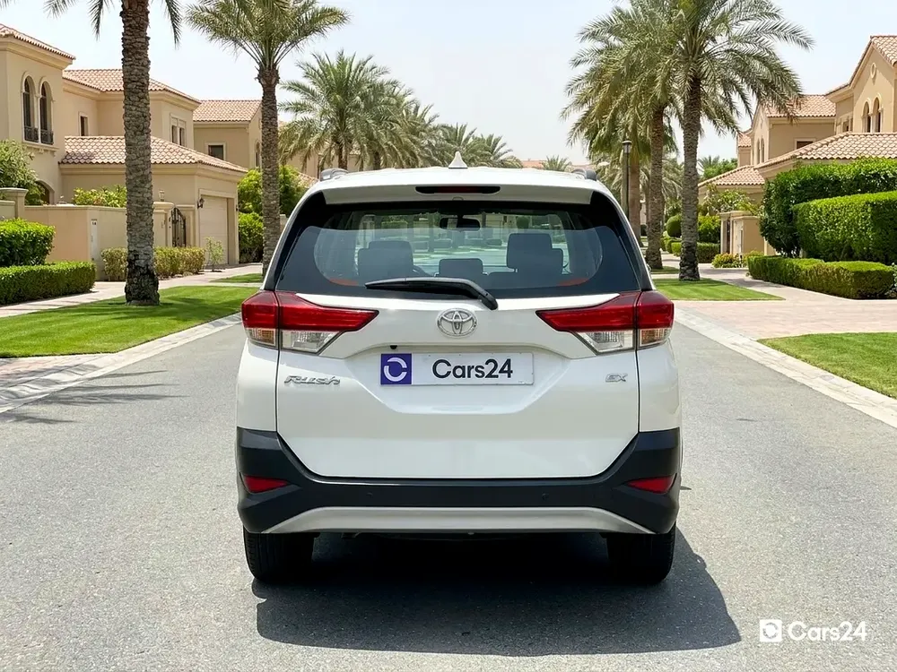 AED 651/month | 0 Downpayment | Free 3 Months Warranty | 30 Day Return | TOYOTA RUSH 2022 - Image 4