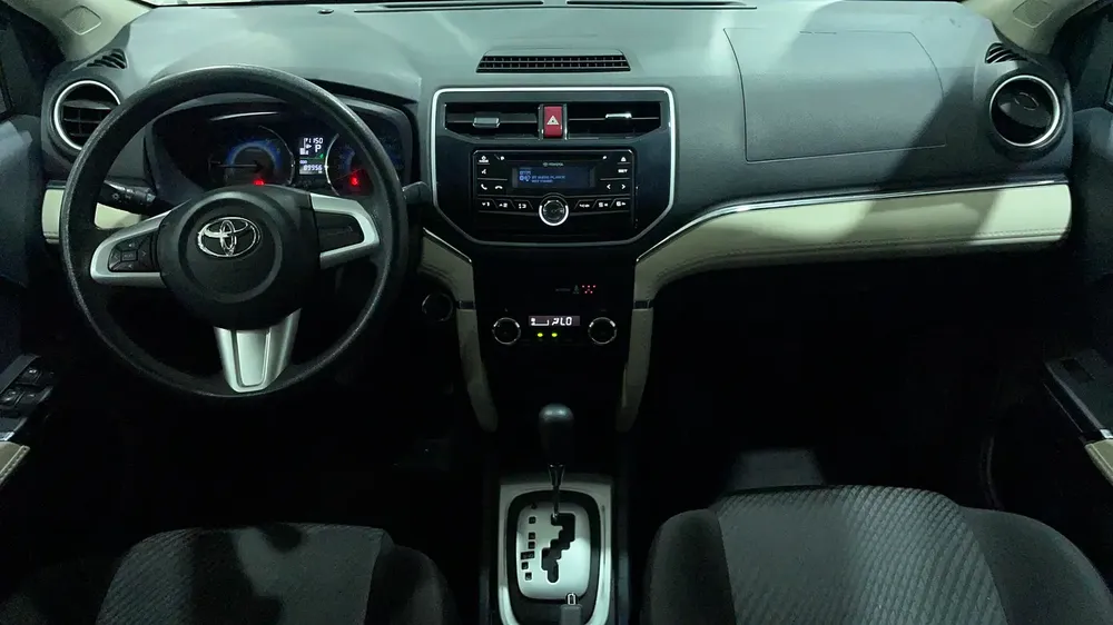 AED 651/month | 0 Downpayment | Free 3 Months Warranty | 30 Day Return | TOYOTA RUSH 2022 - Image 7