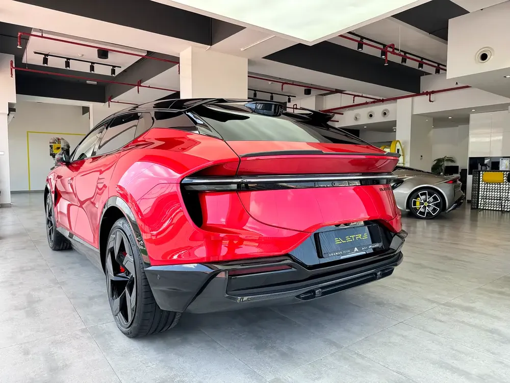 2025 | Lotus Eletre | R | GCC Specs | Brand New - Image 7