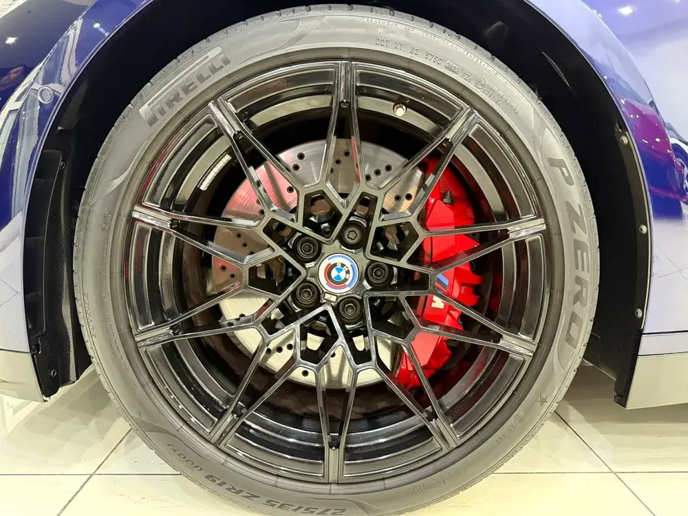 2023 BMW M4 Competition xDrive M-Kit | Japan space - Image 12