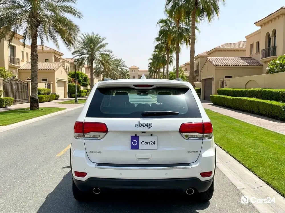 AED 1,246/m | 0 DP | Free 1 Year Warranty | Service History | 30D Return | JEEP GRAND CHEROKEE 2020 - Image 4