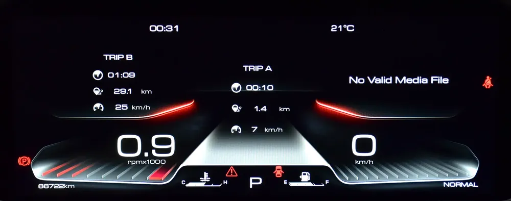 AED 753 EMi for 5Yrs | Haval H6 2.0 GDiT ( 2024 Model ) in Black Color GCC Specs - Image 13