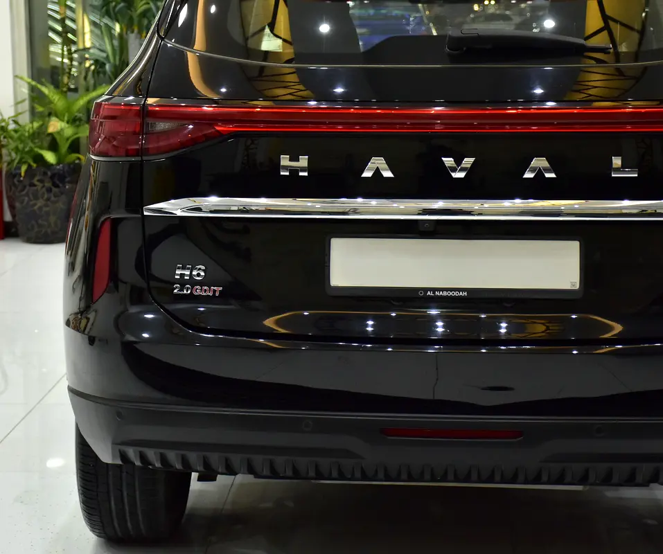 AED 753 EMi for 5Yrs | Haval H6 2.0 GDiT ( 2024 Model ) in Black Color GCC Specs - Image 8