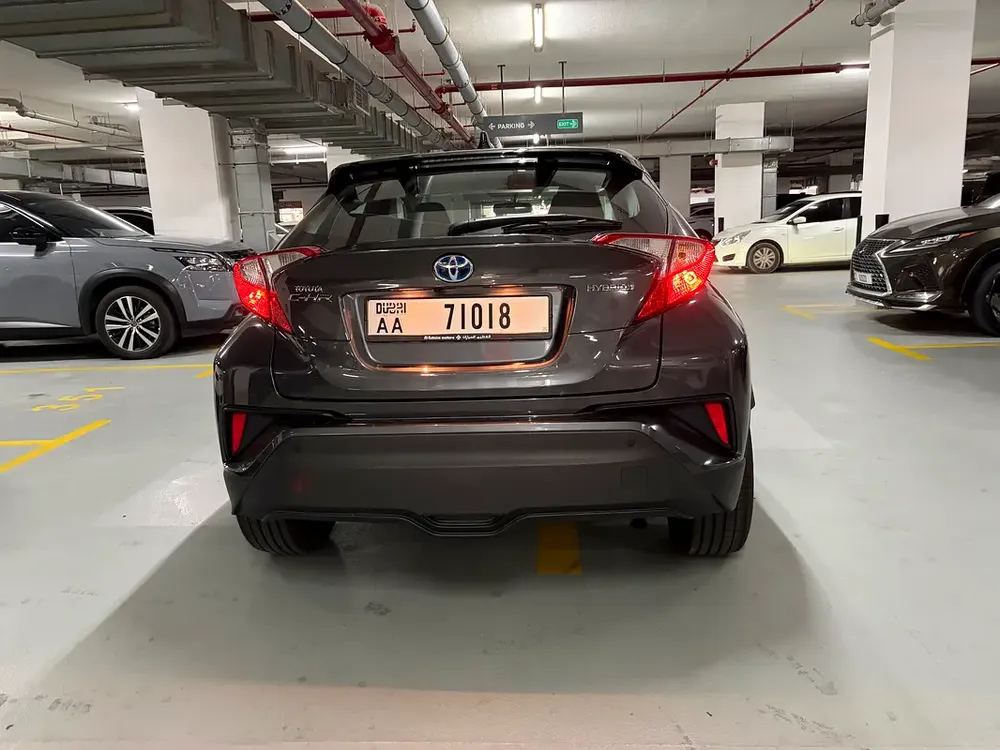 2023 Toyota C-HR GX | GCC Specs | Pristine Condition - Image 5