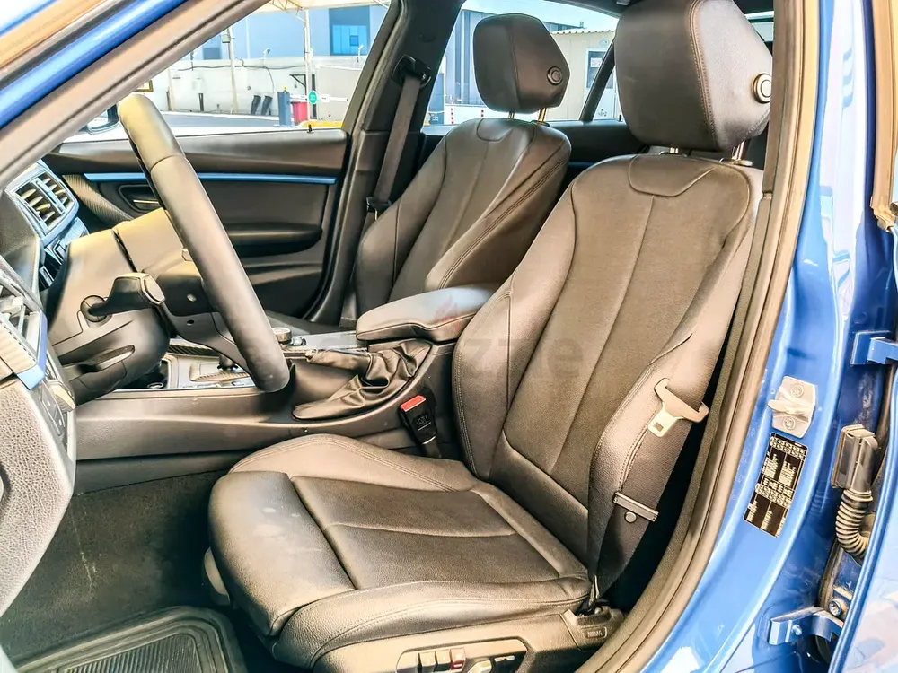AED 740/month | 2018 BMW 3-Series 318i | GCC Specs | Ref#462989 - Image 12