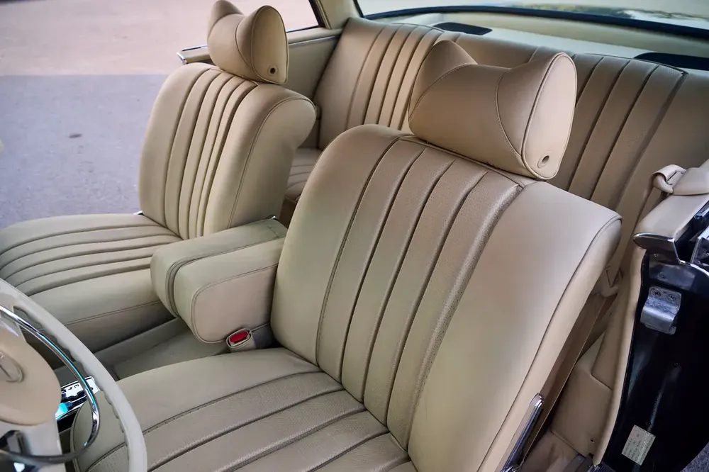 Mercedes-Benz 280 SE 3.5 Coupé W111 - Image 13