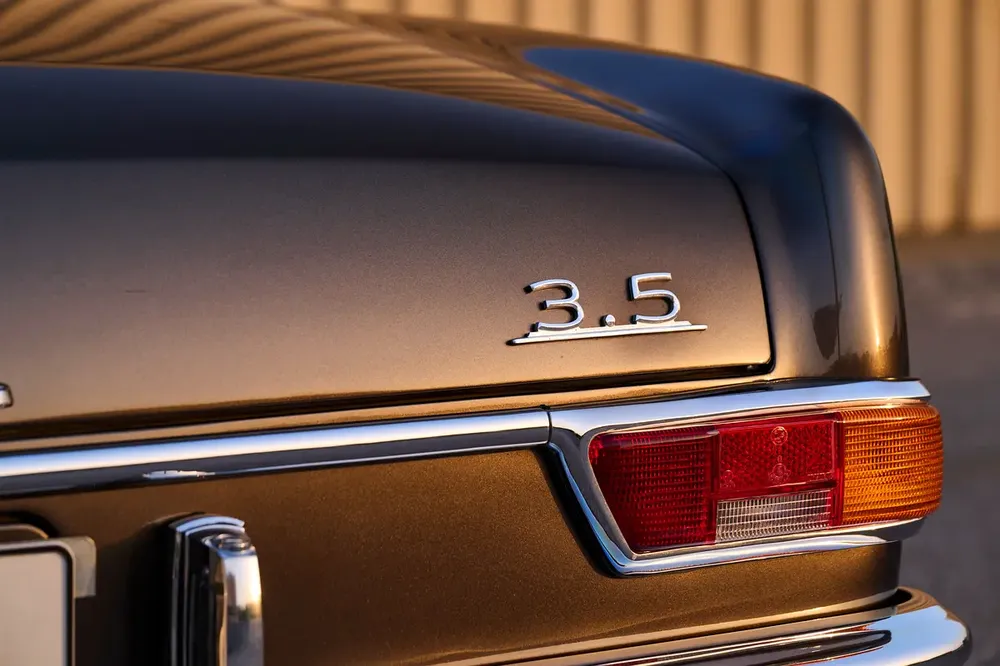 Mercedes-Benz 280 SE 3.5 Coupé W111 - Image 18