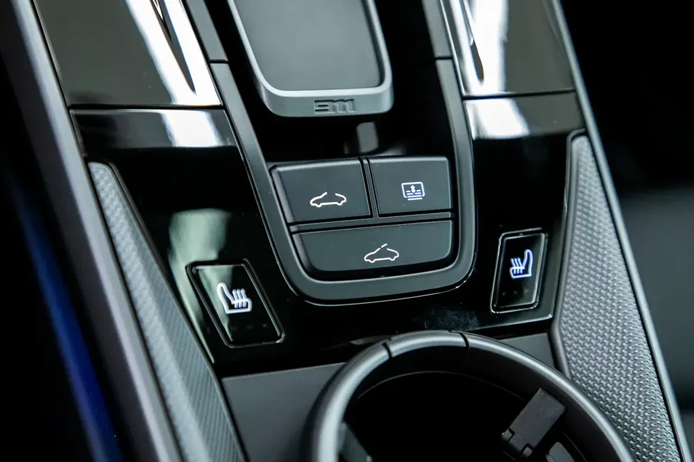 2025 PORSCHE 911 CARRERA I FULL OPTION WITH WARRANTY - Image 12