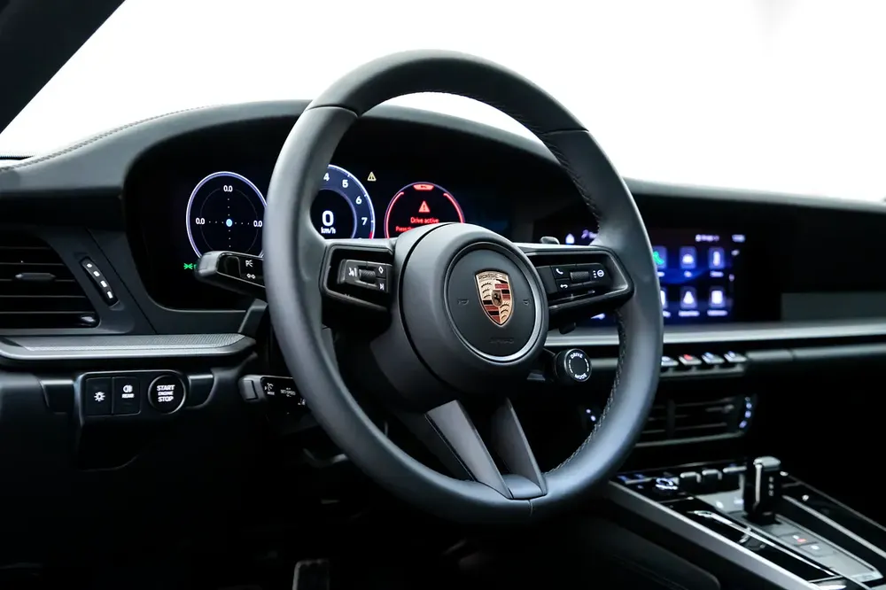 2025 PORSCHE 911 CARRERA I FULL OPTION WITH WARRANTY - Image 9