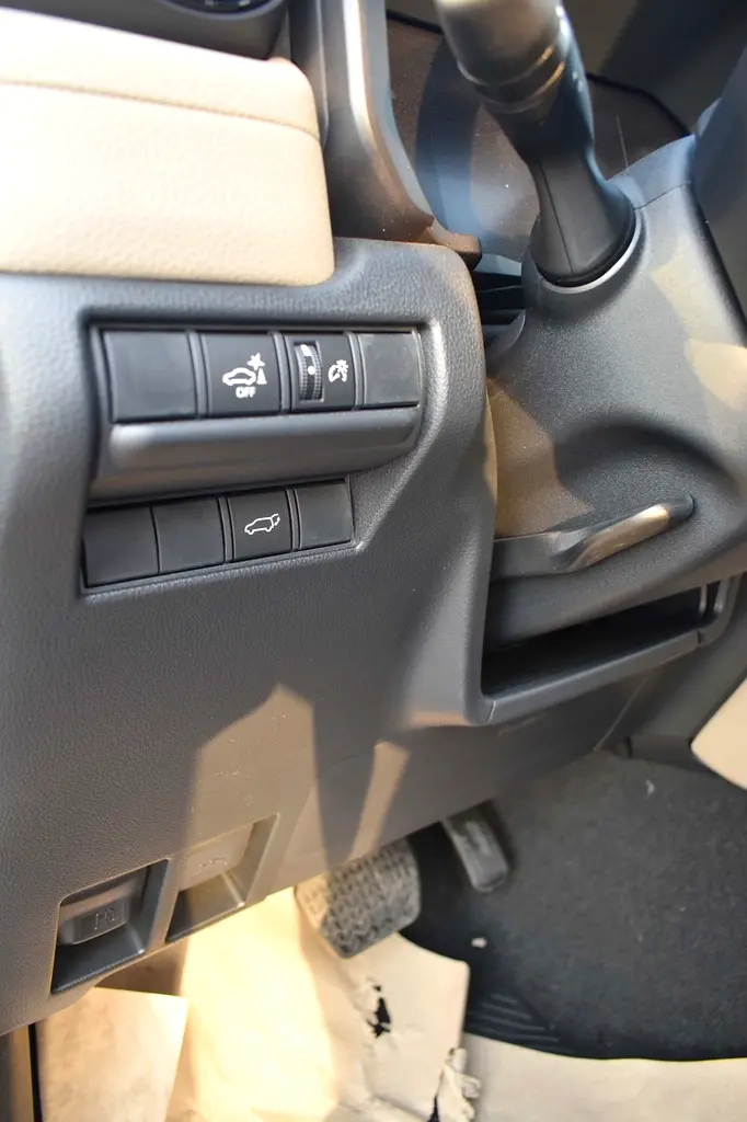 Toyota Prado 2026 -2.4 Petrol GCC Specs - Brand New - Image 11