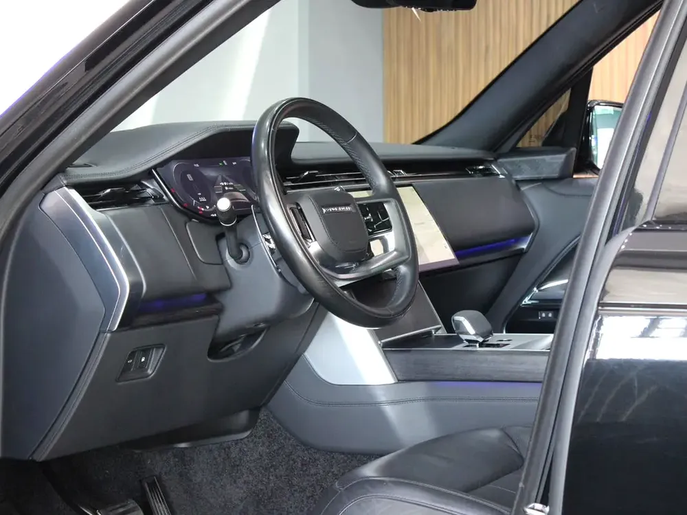 2024 - Range Rover Vogue Autobiography P550e - Hybrid - Image 11