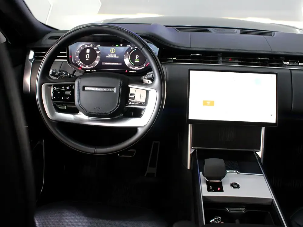 2024 - Range Rover Vogue Autobiography P550e - Hybrid - Image 15