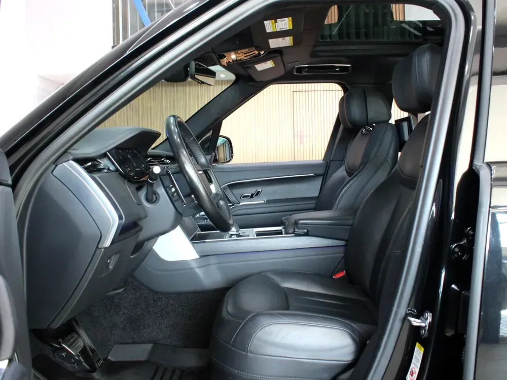2024 - Range Rover Vogue Autobiography P550e - Hybrid - Image 9
