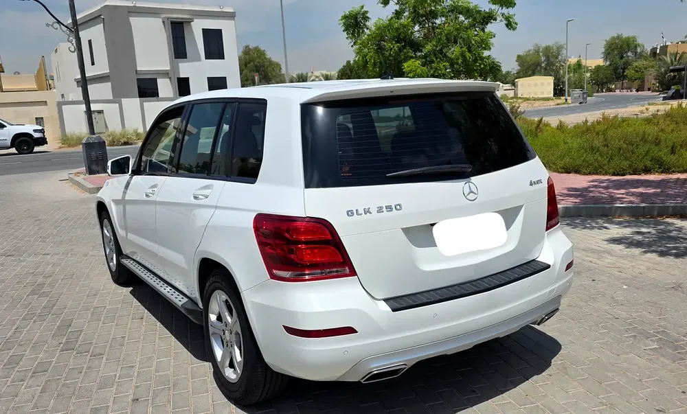 Mercedes-Benz GLK 250 4MATIC 2014 - GCC Specs - Image 8