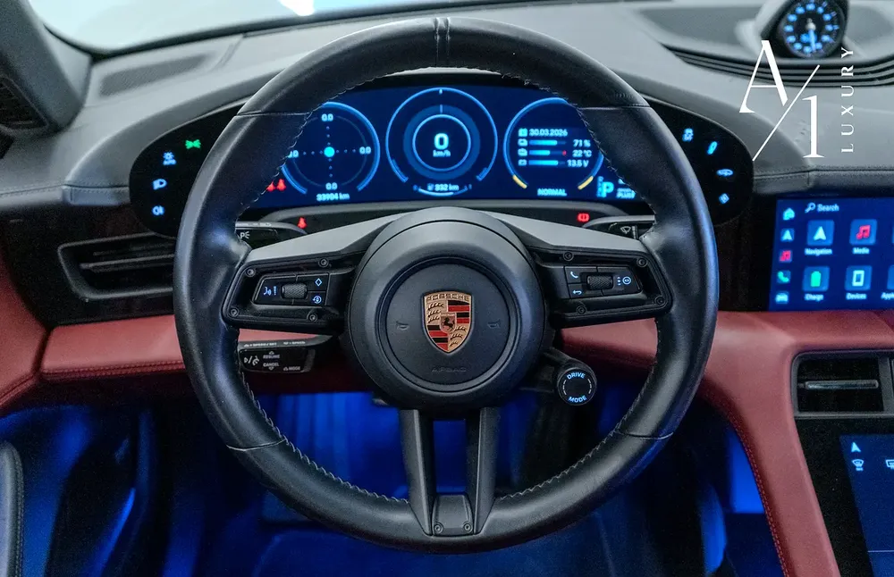 2023 Porsche Taycan 4s, With Porsche Warranty, Fully Loaded, Excellent Condition, GCC Spec - Image 9