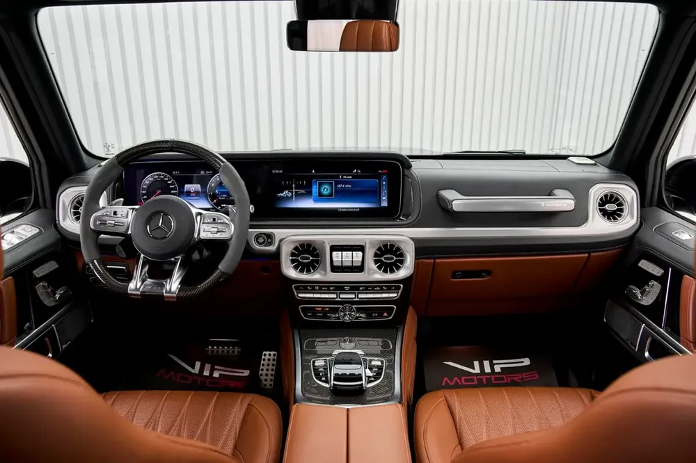 MERCEDES G63 AMG, 2022, GCC, FSH, DEALER WARRANTY, EXCELLENT CONDITION - Image 11
