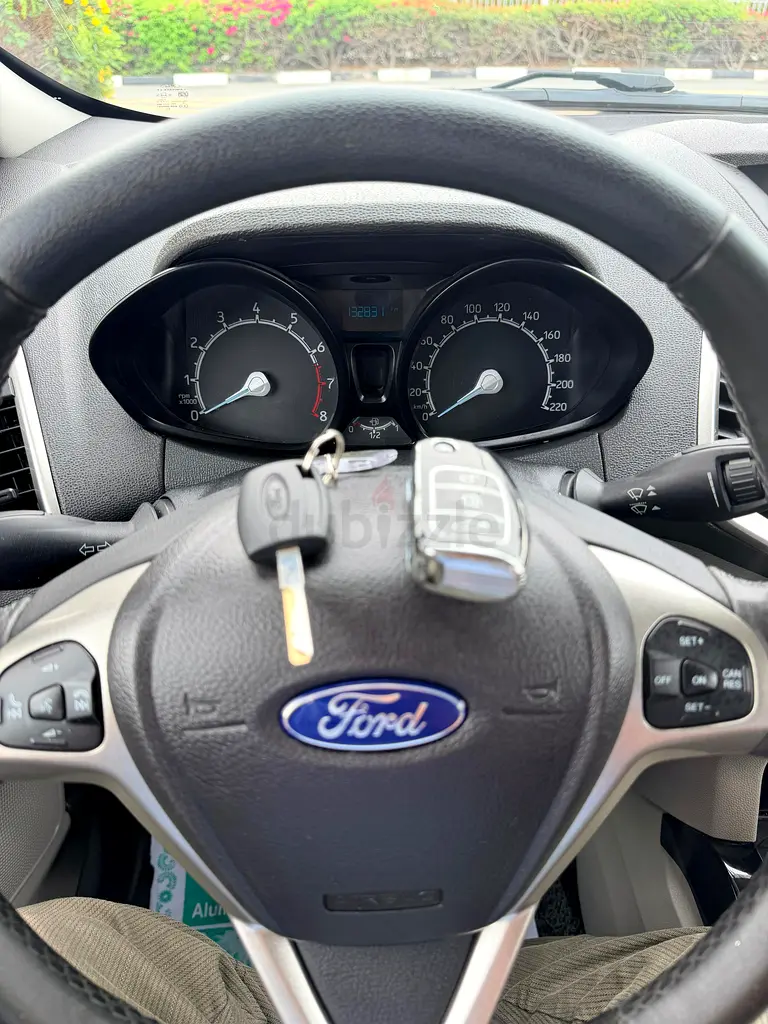 Ford EcoSport Limited - Image 19