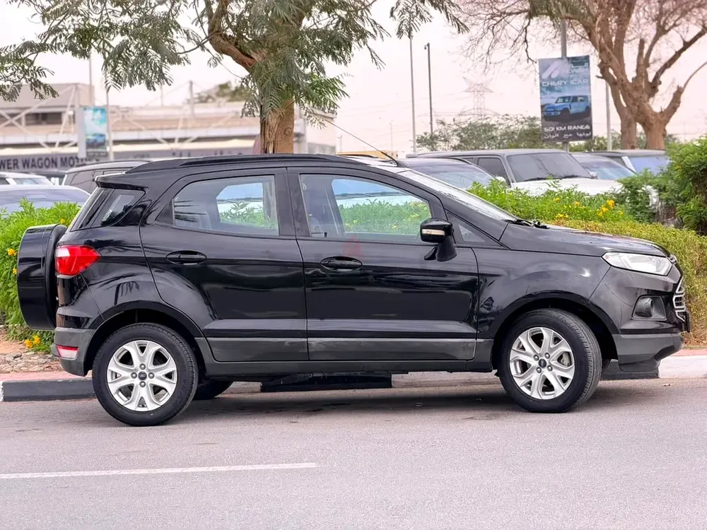 Ford EcoSport Limited - Image 4