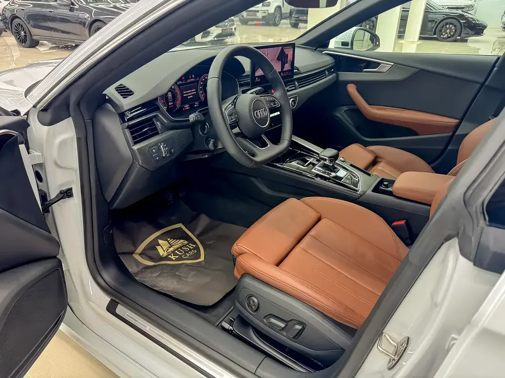 AUDI A5 40 TSFi 2024 GCC SPECS AWD LOW MILEAGE - Image 12