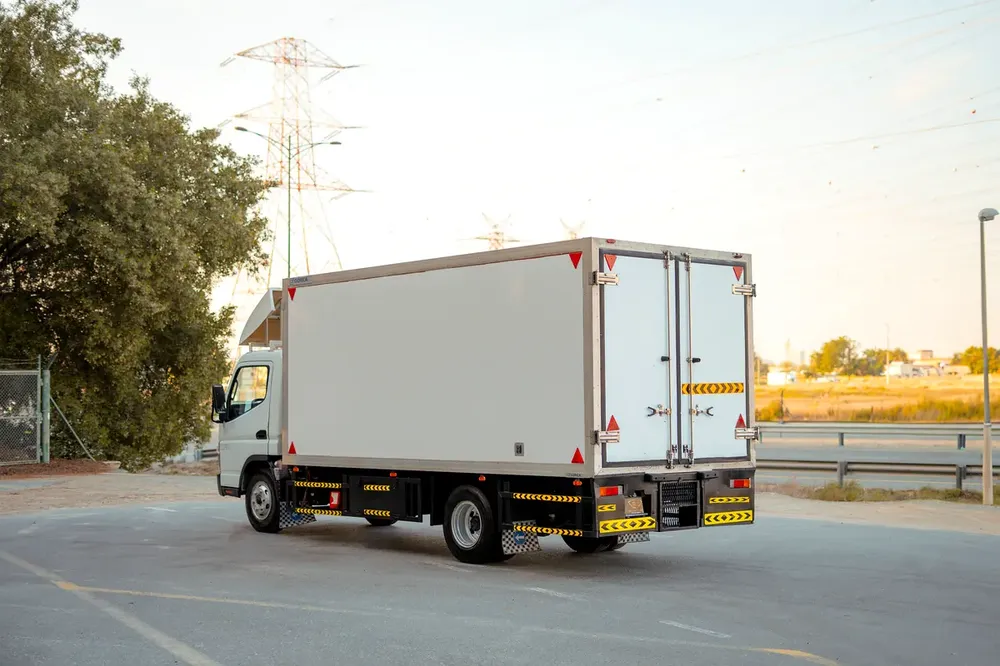 Mitsubishi Canter Chiller | Diesel | GCC Specs | Ref#M16535 - Image 4