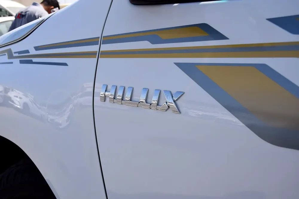 Toyota Hilux SR5 2026 GCC Specs - Image 20