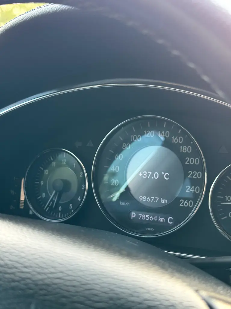 Mercedes-Benz CLS 350, 2006, Japanese Specs - Image 9