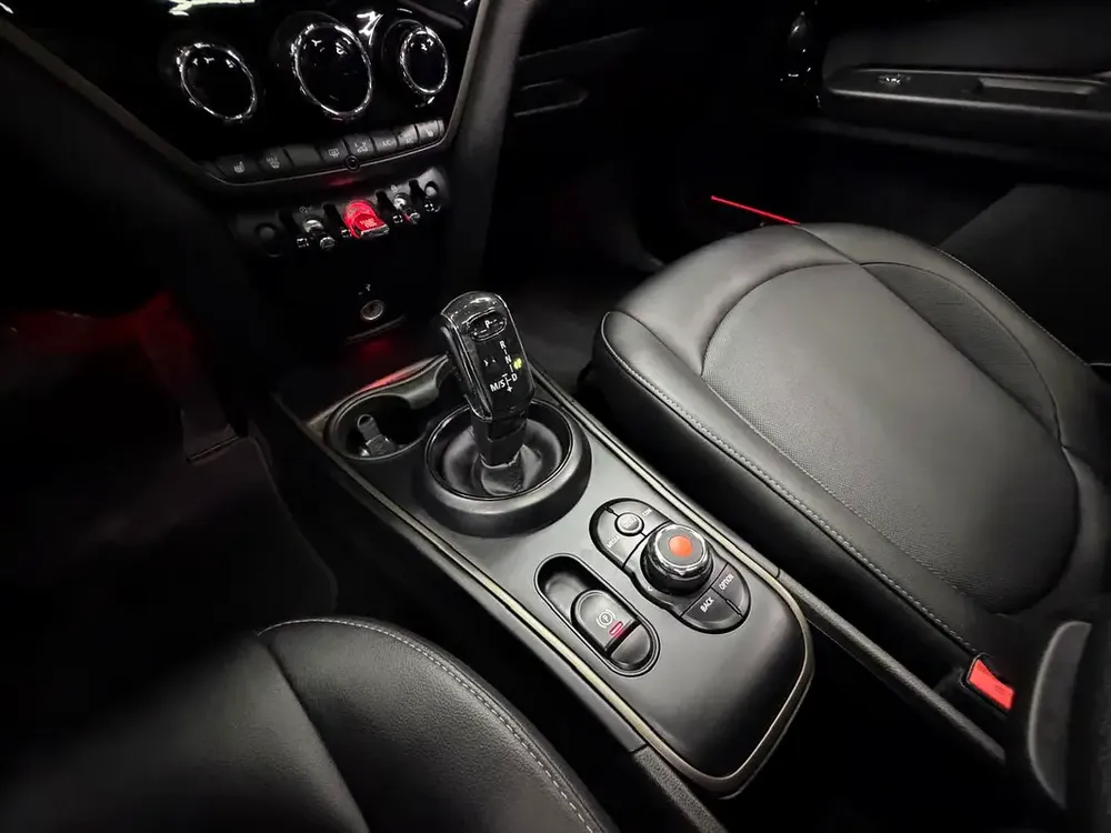 AED 901/M - Mini Cooper Countryman | Full Option Model - Image 13