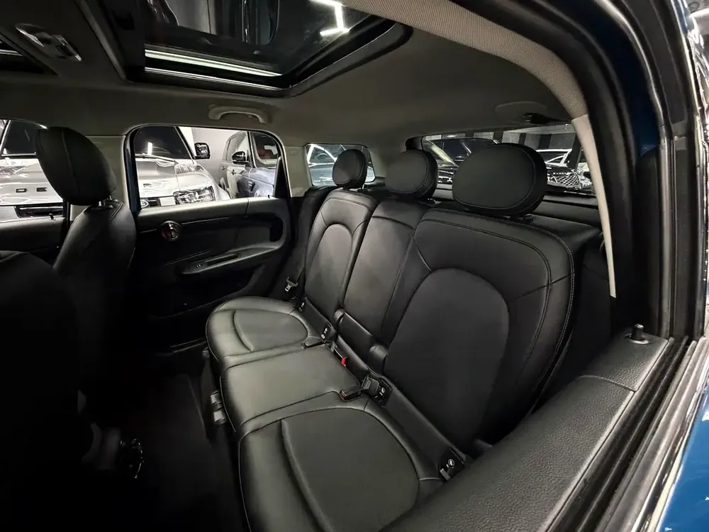 AED 901/M - Mini Cooper Countryman | Full Option Model - Image 17