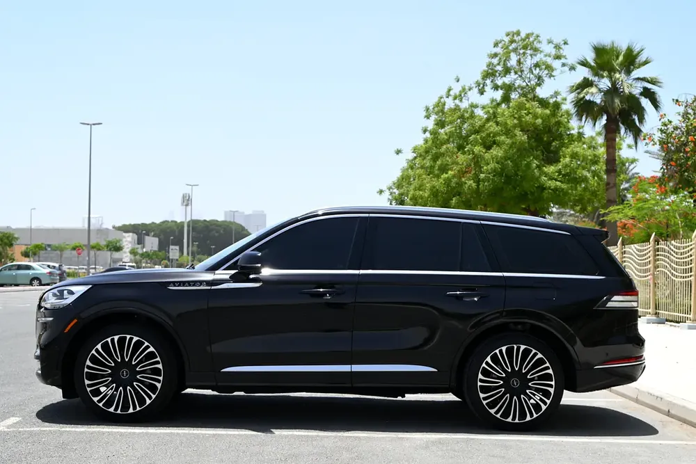 RAMADAN OFFER - GCC - AGENCY MAINTAINED - UNDER WARRANTY 2028 - LINCOLN AVIATOR PRESIDENTIAL - Image 8