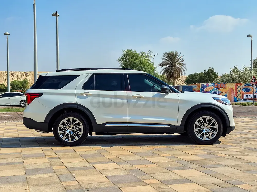 AED 2735/month | 2025 Ford Explorer Active | GCC Specs | Ref#388192 - Image 4