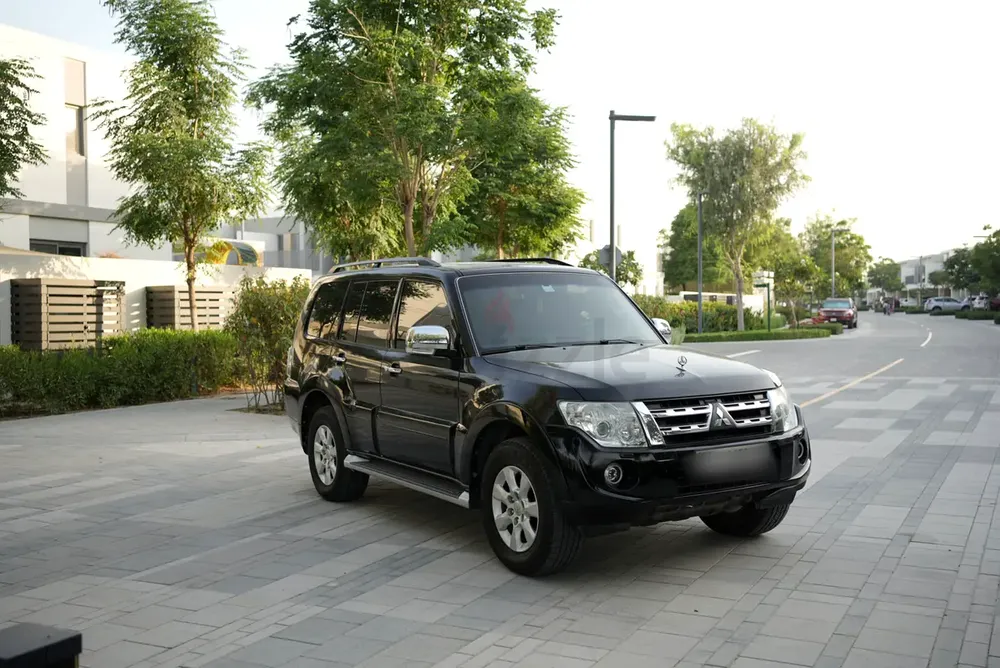 Mitsubishi Pajero 3.5, GLS, 5 Door - Image 4