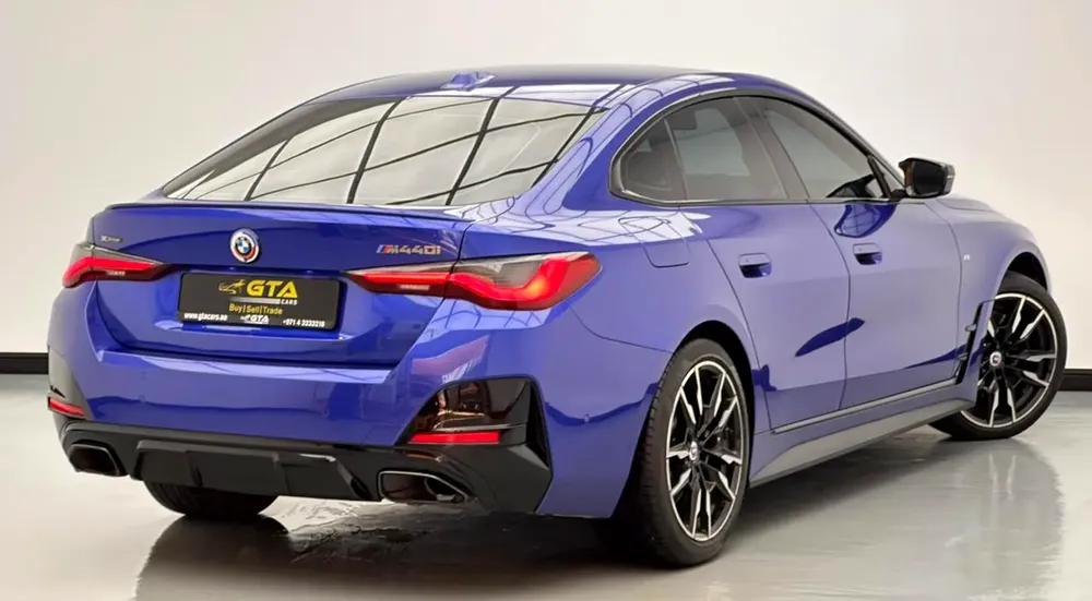 2022 BMW M440i xDrive M-Sport Gran Coupe, OCT 2027 BMW Warranty, Full BMW Service History, GCC - Image 4