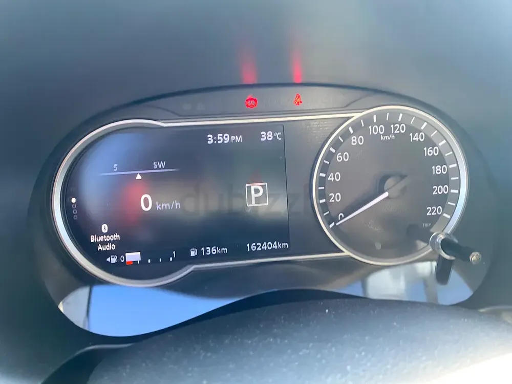 Nissan Kicks SL 2018 | GCC Specs | Full Option | Well Maintained - Image 11