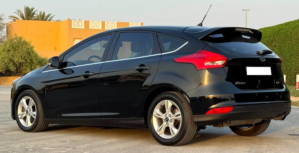 Ford Focus 2016 Model GCC Spec Full Options Single Owner Used Car For Sale - Image 9