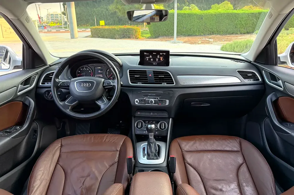 Audi Q3 2016 35TSFI S-Line | 2.0L - 4 Cylinder | 2 Keys | Full Agency Service History | GCC Spec - Image 8