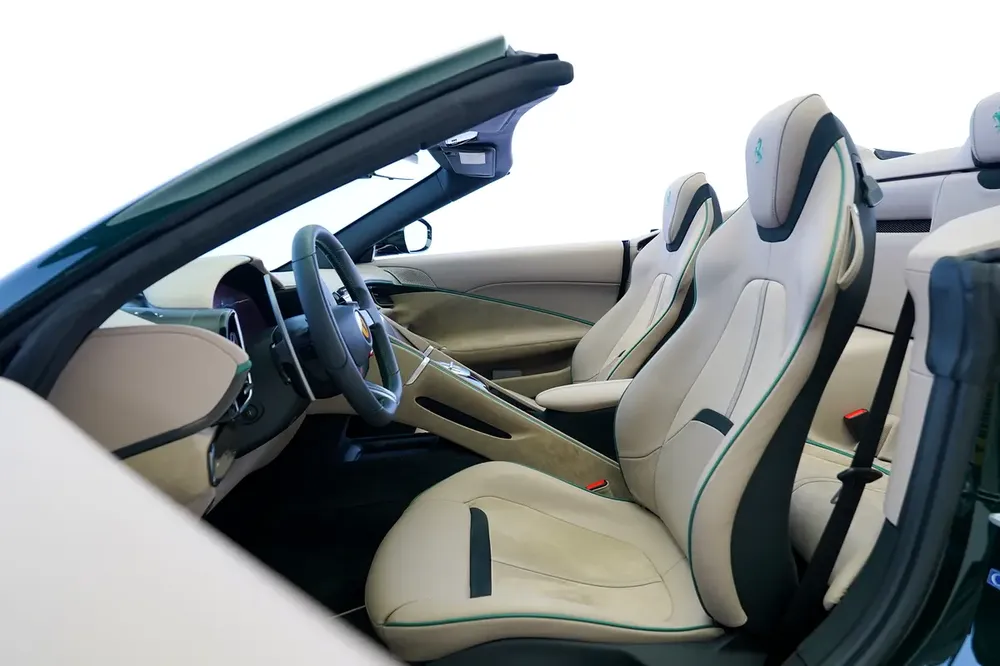 SERVICE FEB 2032 | ALCANTARA SEATS | ROMA SPIDER - Image 11