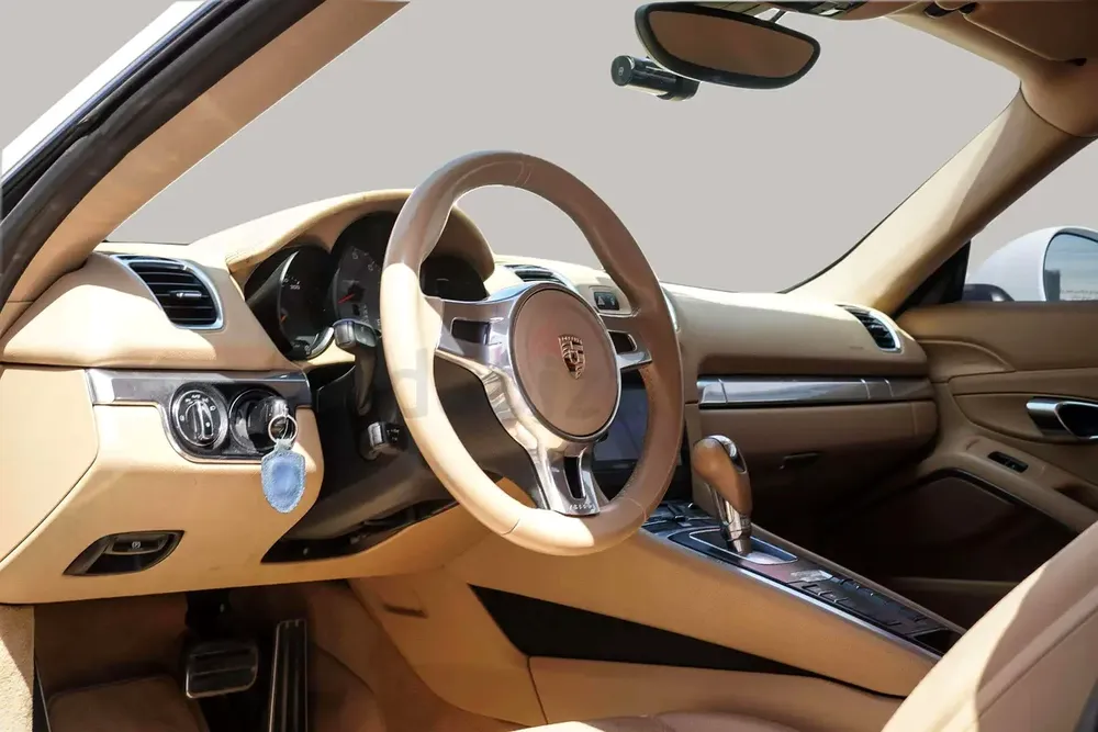 Inspected Car | 2014 Porsche Cayman  | GCC Specs | Ref#431641 - Image 11