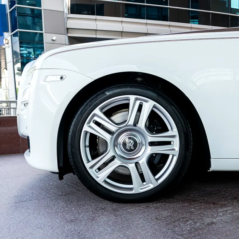 2015 ROLLS ROYCE GHOST  GCC DONE ONLY 48,000KM - Image 19