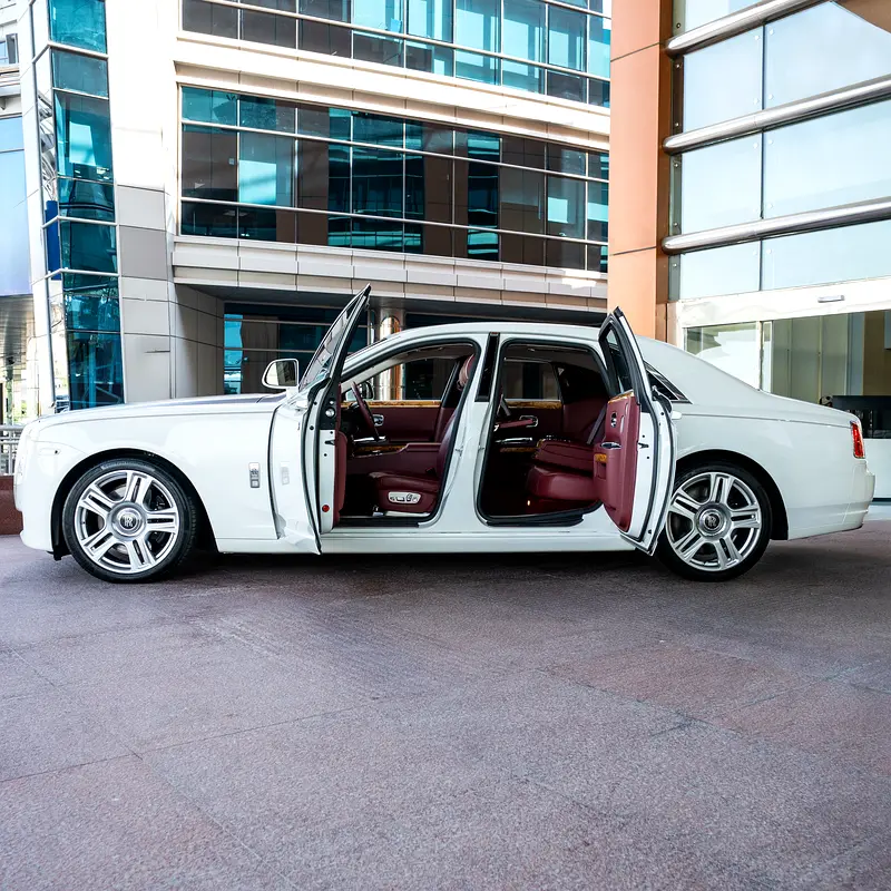 2015 ROLLS ROYCE GHOST  GCC DONE ONLY 48,000KM - Image 6
