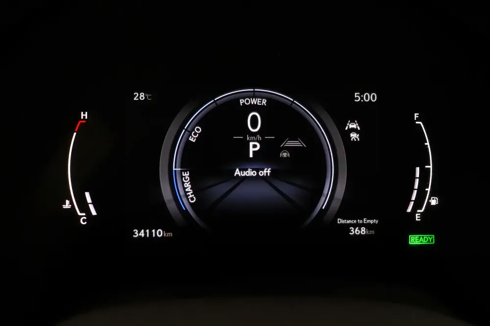 LEXUS RX350H Platinum 2.5L HEV*2 YEARS FREE SERVICING* - Image 8