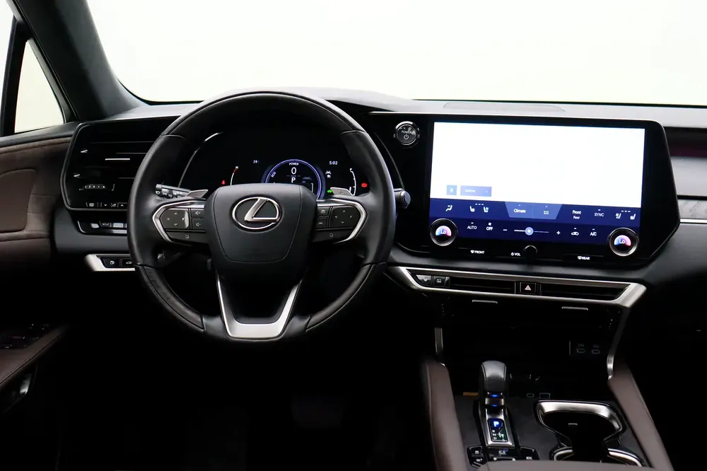 LEXUS RX350H Platinum 2.5L HEV*2 YEARS FREE SERVICING* - Image 9