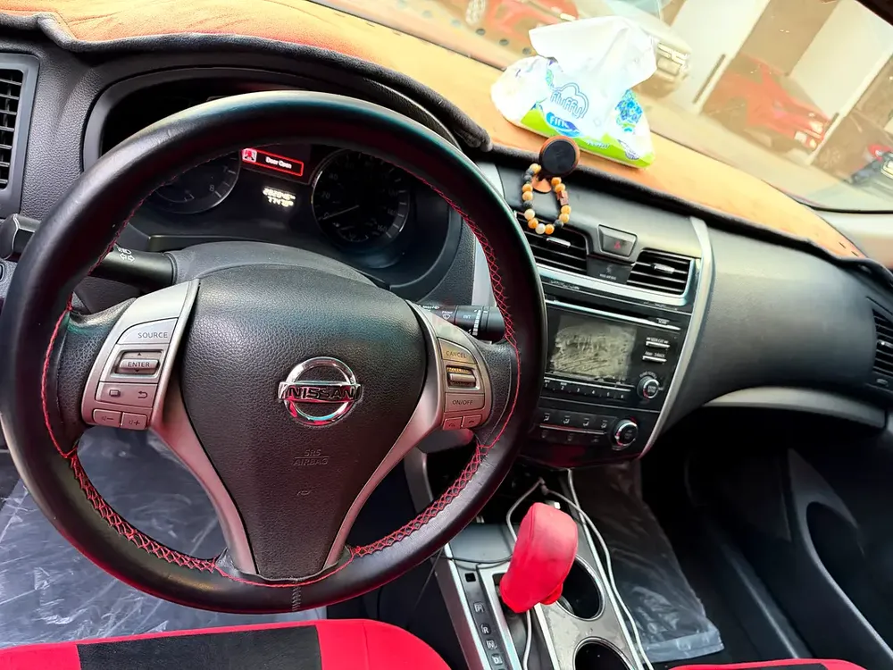 Nissan Altima 2015 US - Image 6