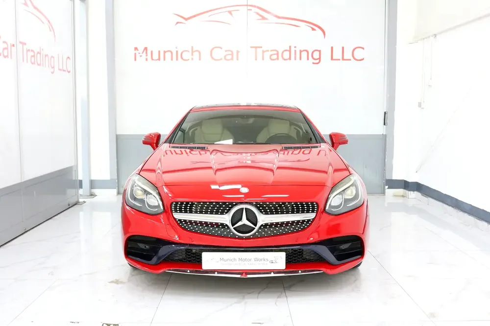 Mercedes SLC200 AMG GCC low kms and Stunning! - Image 6