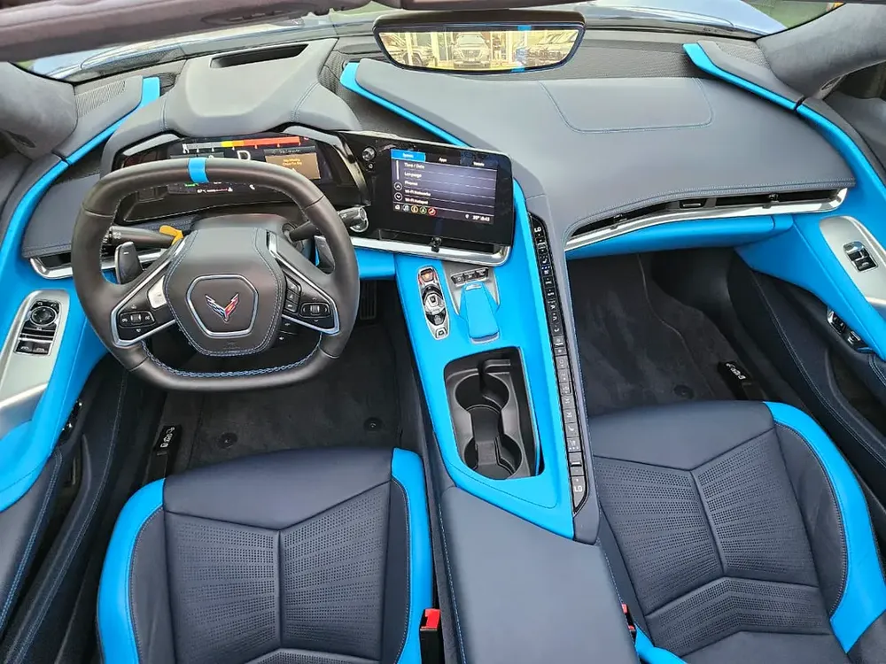 Chevrolet Corvette Stingray C8 | 3LT Z51 | 6.2L V8 | 2020 | 0 KM | Blue / Blue - Image 15
