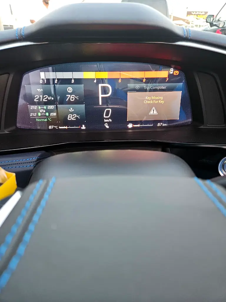Chevrolet Corvette Stingray C8 | 3LT Z51 | 6.2L V8 | 2020 | 0 KM | Blue / Blue - Image 7