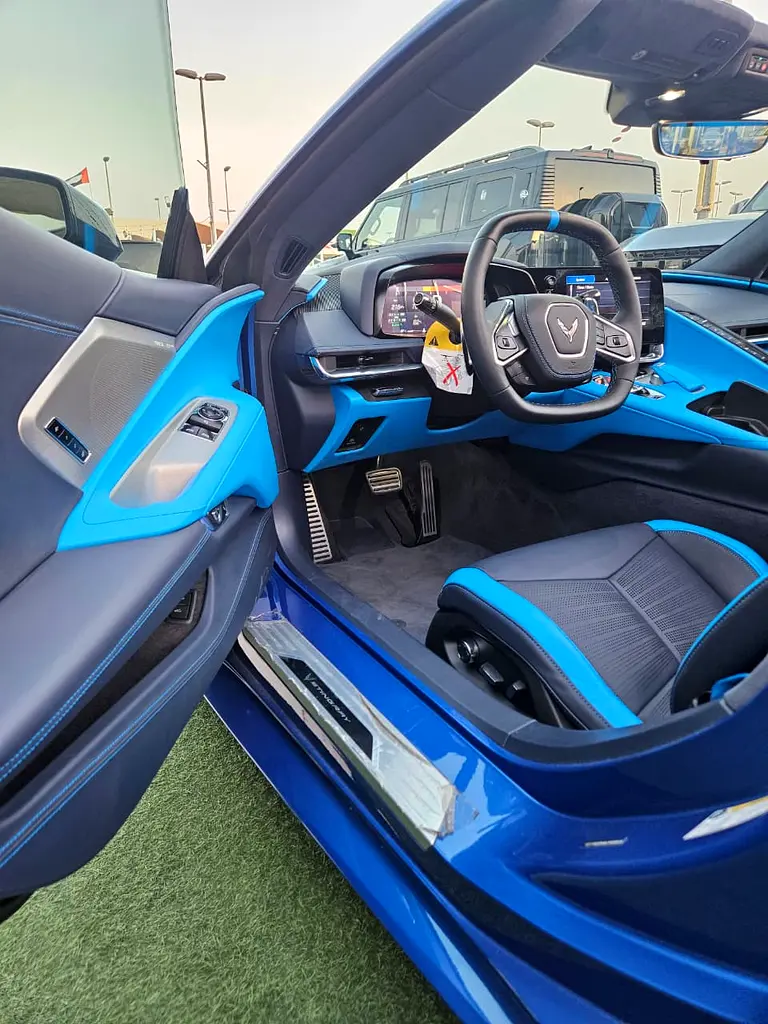 Chevrolet Corvette Stingray C8 | 3LT Z51 | 6.2L V8 | 2020 | 0 KM | Blue / Blue - Image 9