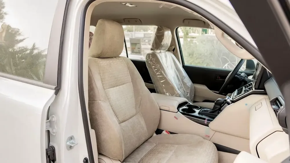 2026 Toyota Land Cruiser GXR 3.5L AT Petrol (Basic) - Image 10